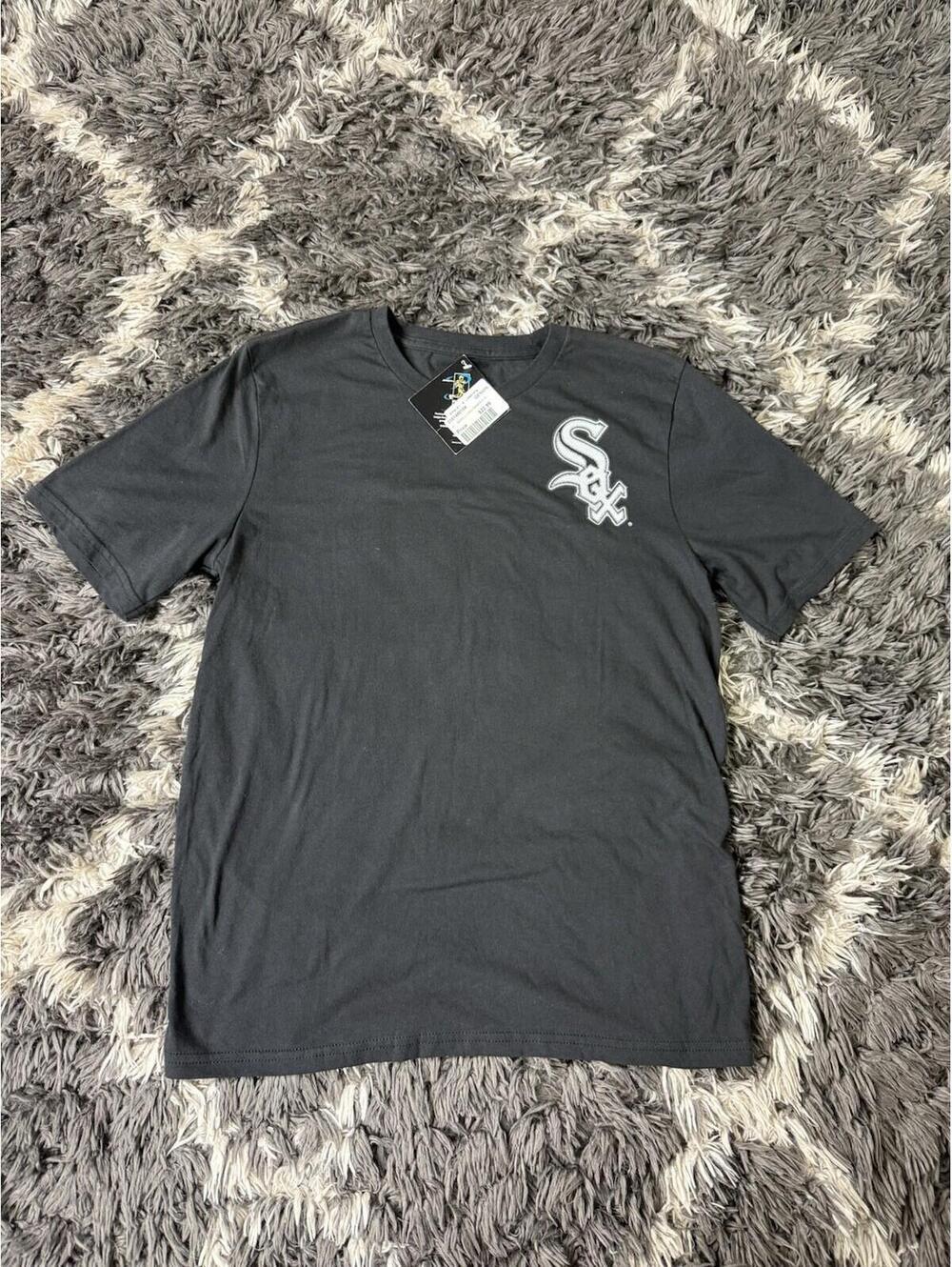 Chicago White Sox Majestic T Shirt Youth XL Black Short Sleeve NWT